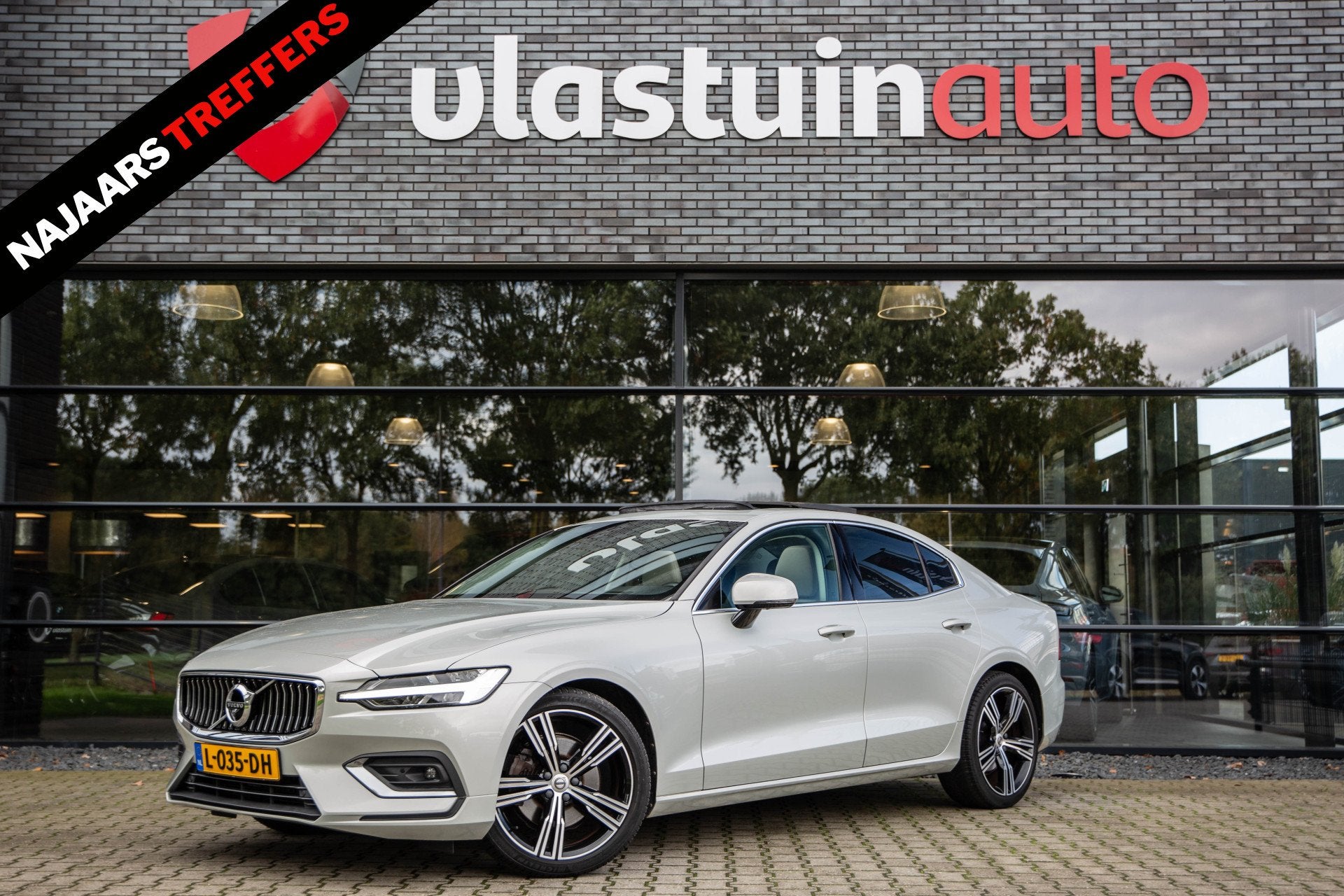 Volvo S60 2.0 B3 Inscription , Panoramadak, Harman Kardon, H, Auto's, 4 cilinders, S60, Bedrijf, Hybride Elektrisch/Benzine