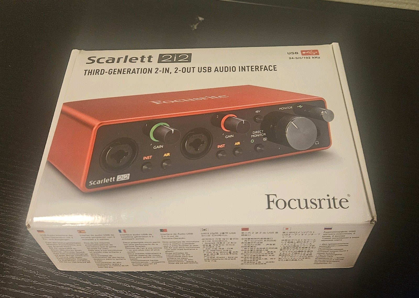 Focusrite Scarlett 2i2 interface, Ophalen of Verzenden, Zo goed als nieuw, Minder dan 5 kanalen, Microfooningang