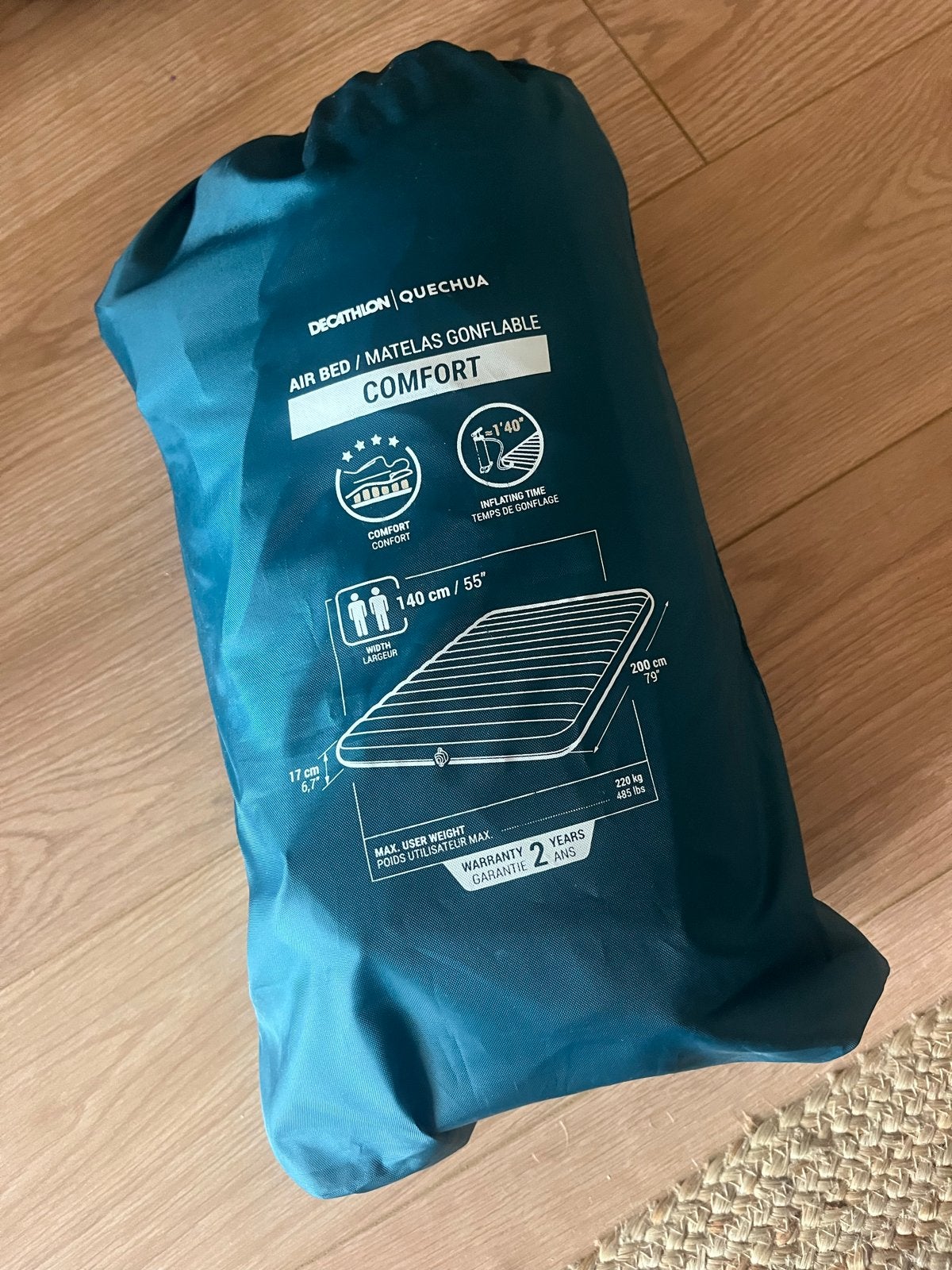 Decathlon Quechua Luchtbed Comfort 140 cm, Caravans en Kamperen, Ophalen of Verzenden, Zo goed als nieuw, 2-persoons
