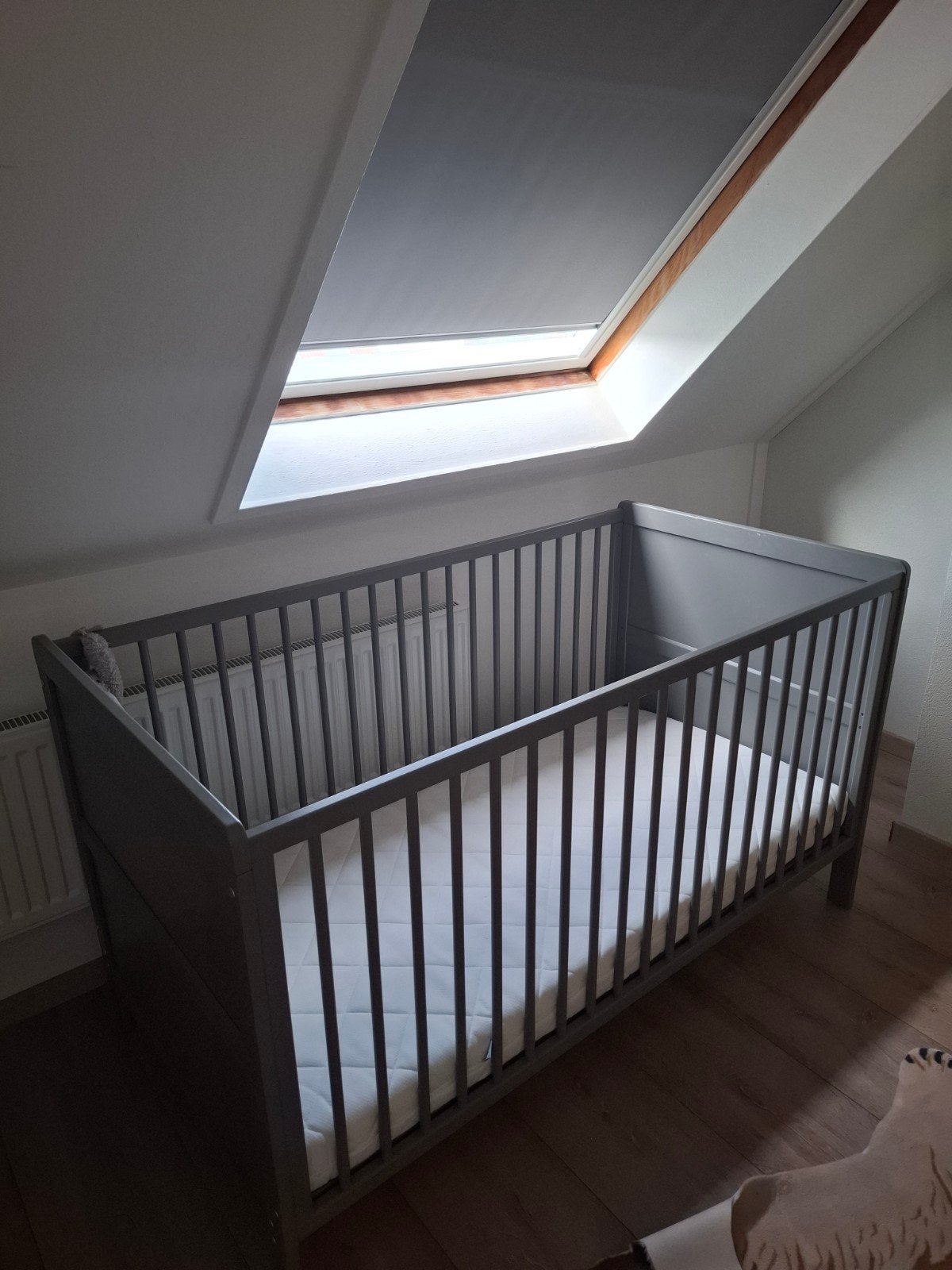 Kinderledikant van het merk Petite Amelie, Ophalen, Gebruikt, Jongetje of Meisje