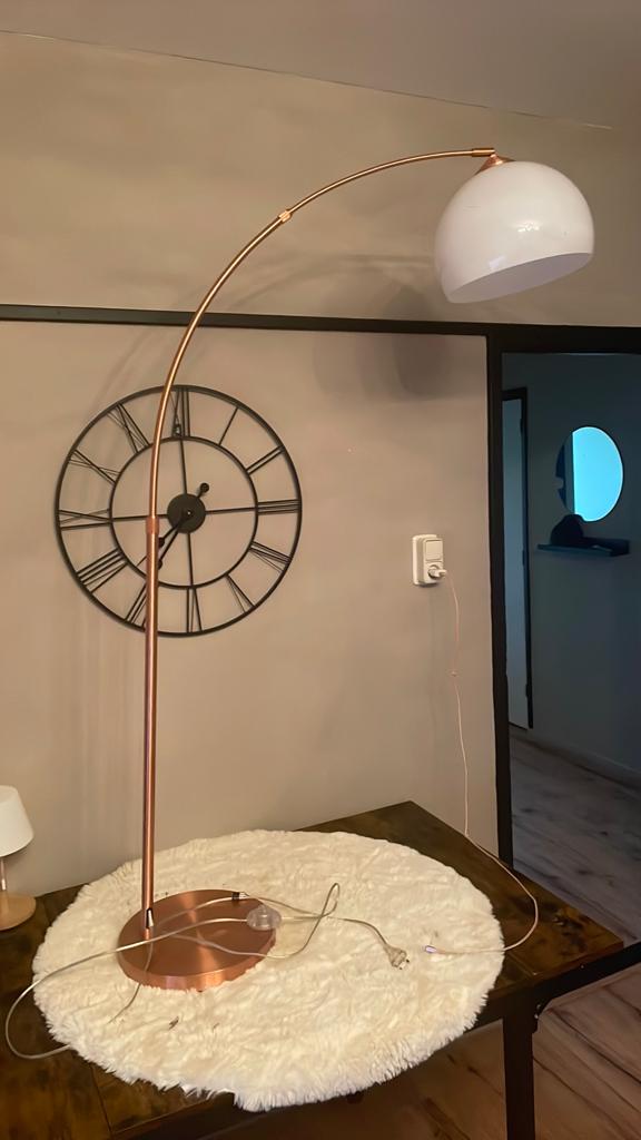 Moderne booglamp koper met witte kap, Ophalen, Zo goed als nieuw, Metaal, 150 tot 200 cm