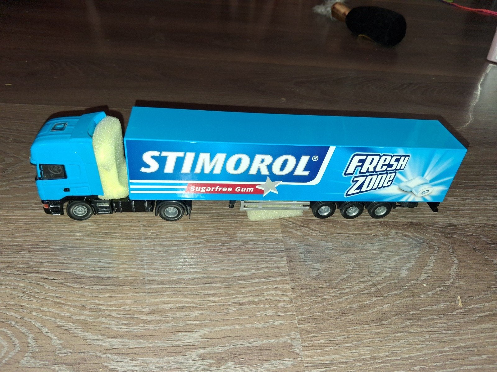 Stimorol Fresh Zone vrachtwagen miniatuur, Overige merken, Gebruikt, Verzenden, 1:32 tot 1:50