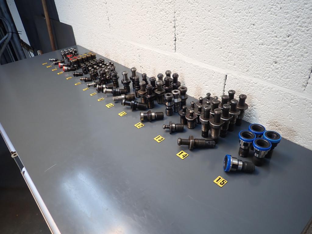 Aantrekbouten SK30 / SK40 / SK50 , M12 / M16 / CNC, Doe-het-zelf en Verbouw, Niet ingevuld, Gebruikt, Niet ingevuld, Ophalen of Verzenden