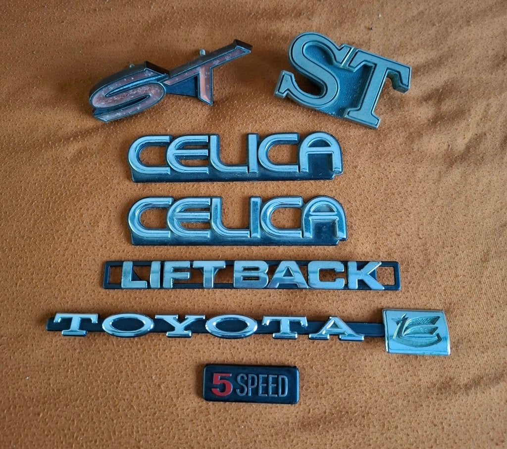 toyota celica liftback TA28 emblemen, Ophalen of Verzenden, Gebruikt, Auto's