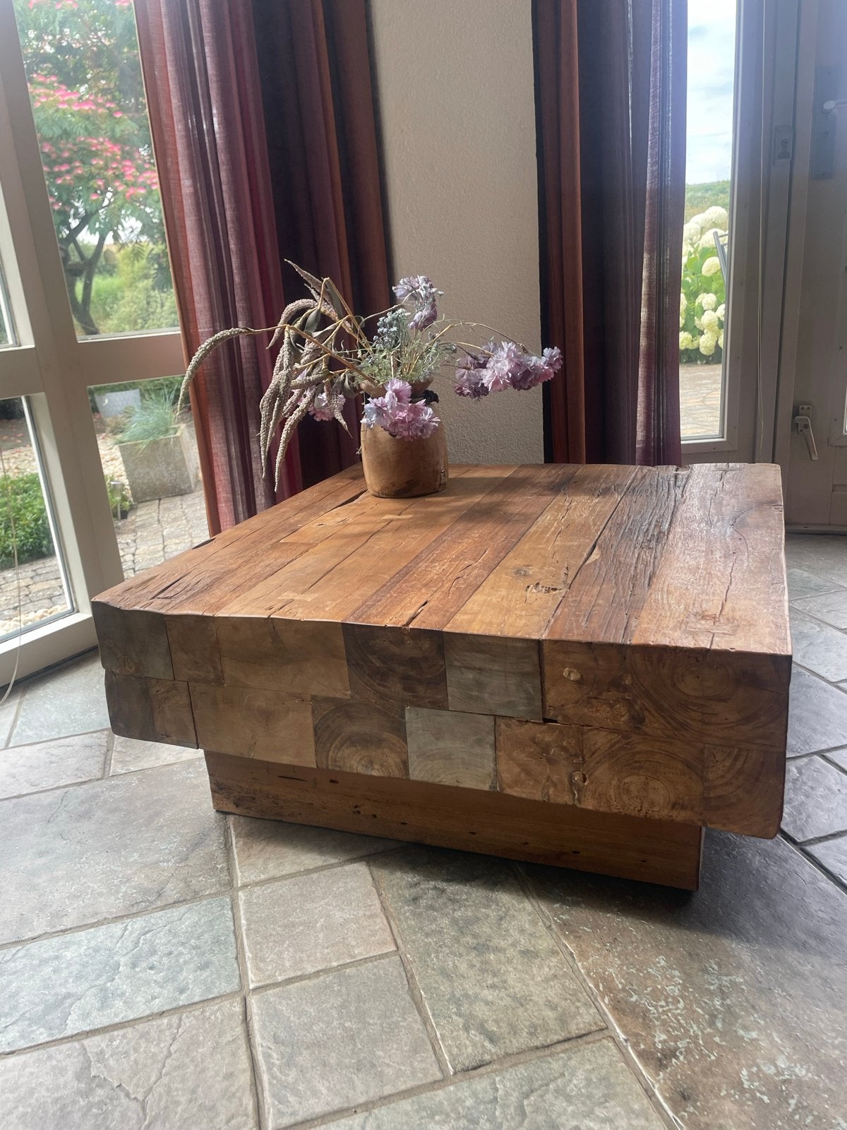 Mooie salontafel van massief hout, Ophalen, 50 tot 100 cm, Vierkant, 50 tot 100 cm