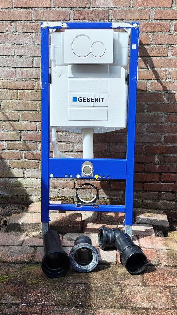 Geberit inbouwreservoir met Sphinx randvrij wandclosed., Ophalen, Zo goed als nieuw, Toilet