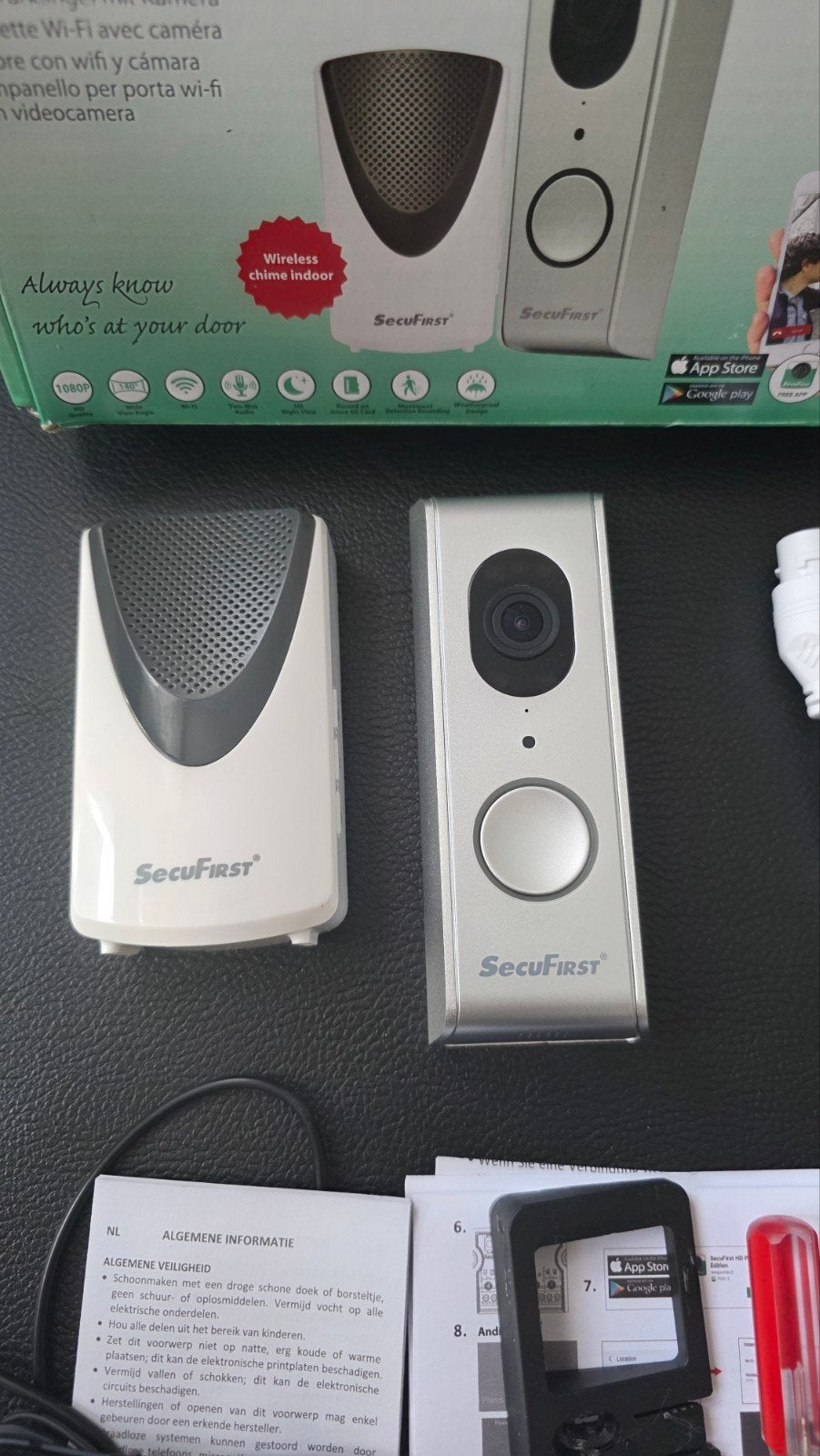 SecuFirst Wi-Fi Video Deurbel met Camera en Chime, Ophalen of Verzenden, Bewegingsdetectiesensor, Zo goed als nieuw, Draadloos