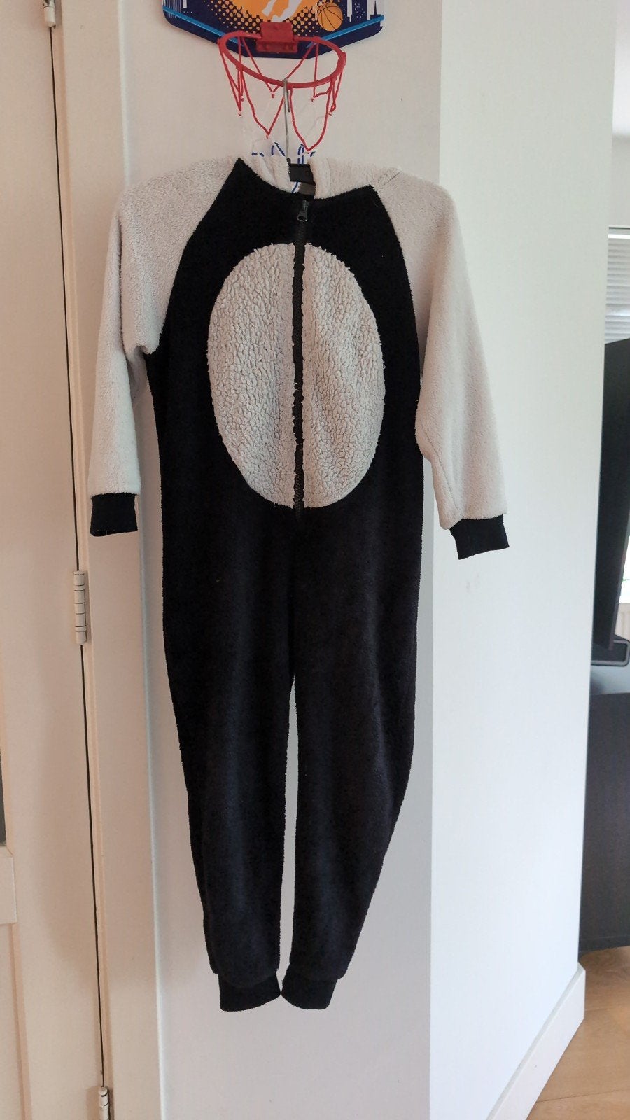 Panda Onesie Maat 122/128, Ophalen, Zo goed als nieuw, Jongen of Meisje, Nacht- of Onderkleding