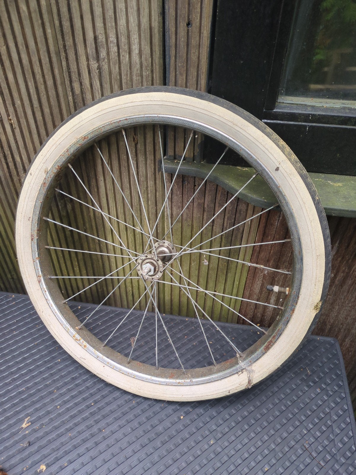 20 inch voorwiel, vouwfiets / bakfiets, Ophalen, Bakfiets, Band