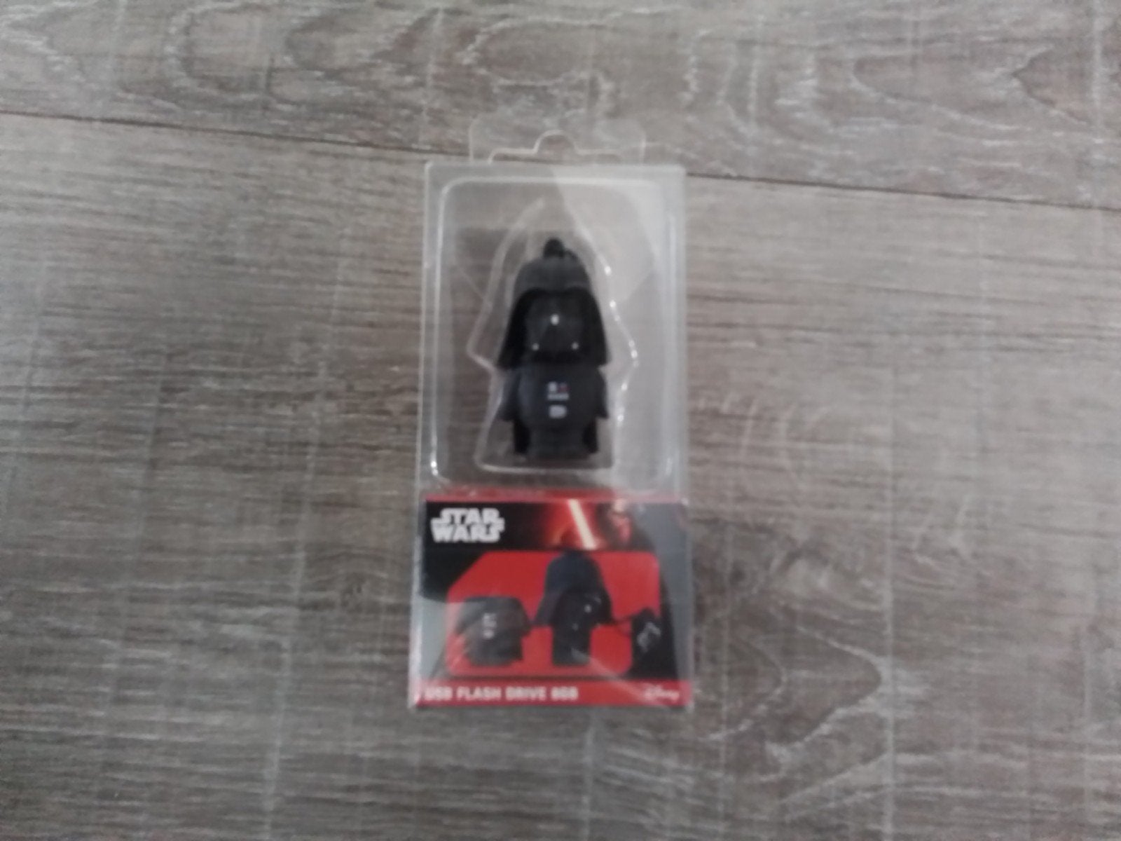 Nieuwe Star wars usb flash drive 8gb, Ophalen of Verzenden, Nieuw, Actiefiguurtje