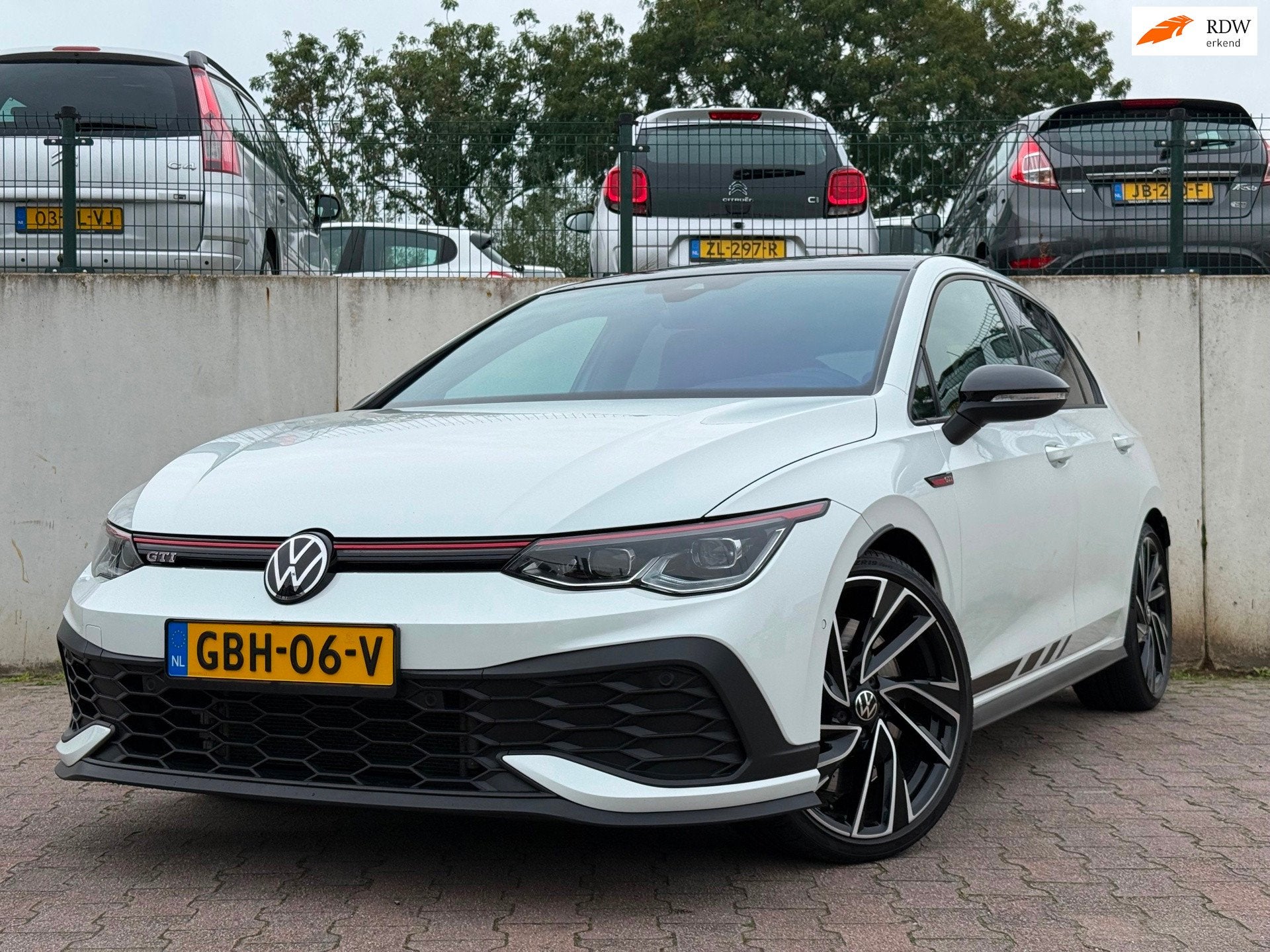 Volkswagen GOLF 2.0 TSI 4Motion R/300 PK/PANO/GTI/VIRTUAL/CA, Auto's, Dealer onderhouden, Gebruikt, Euro 6, 1984 cc