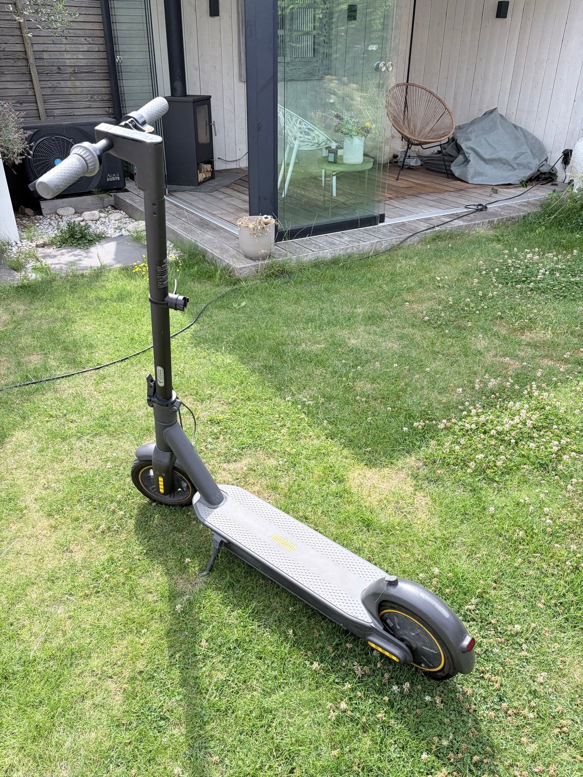 Segway Ninebot Kickscooter Max G30LP - Z.G.A.N., Fietsen en Brommers, Steps, Zo goed als nieuw, Elektrische step (E-scooter), Ophalen