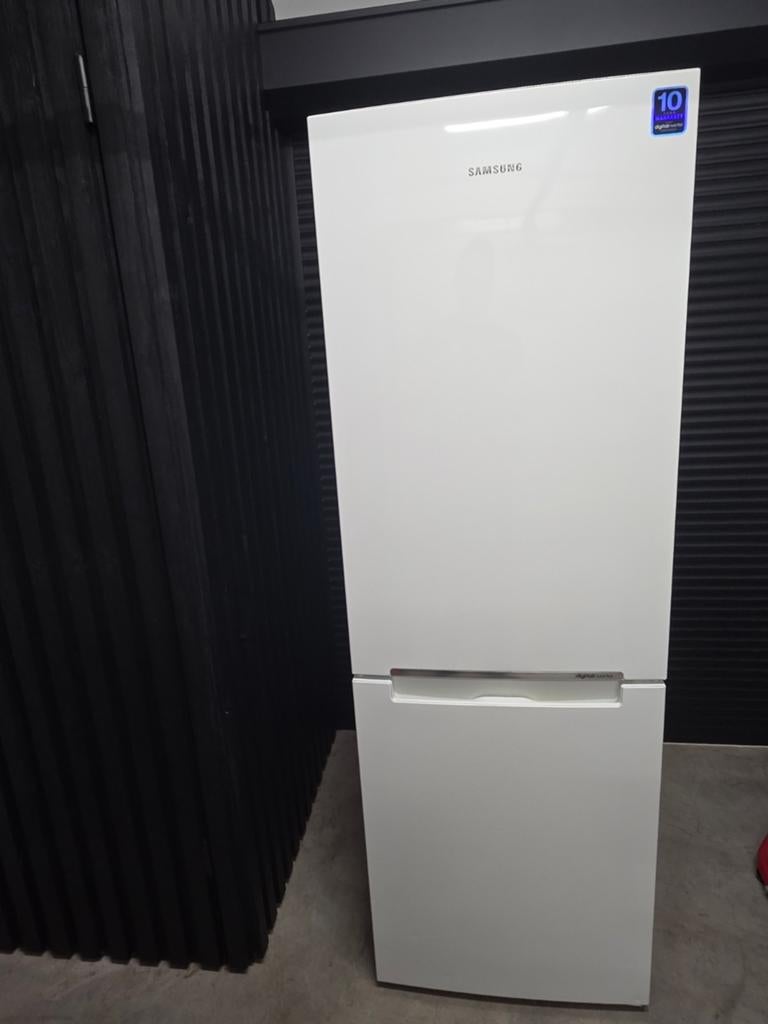 Samsung koelvriescombi, 200 liter of meer, Met aparte vriezer, Zo goed als nieuw, 160 cm of meer