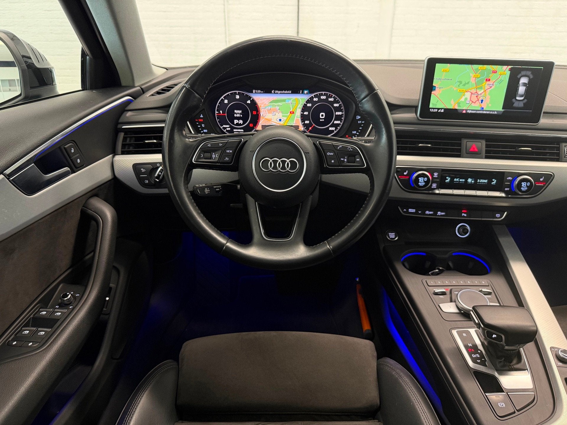 Foto 9 van Audi A4 Limousine 2.0 TDI quattro Sport S-Line 190 Pk Automa