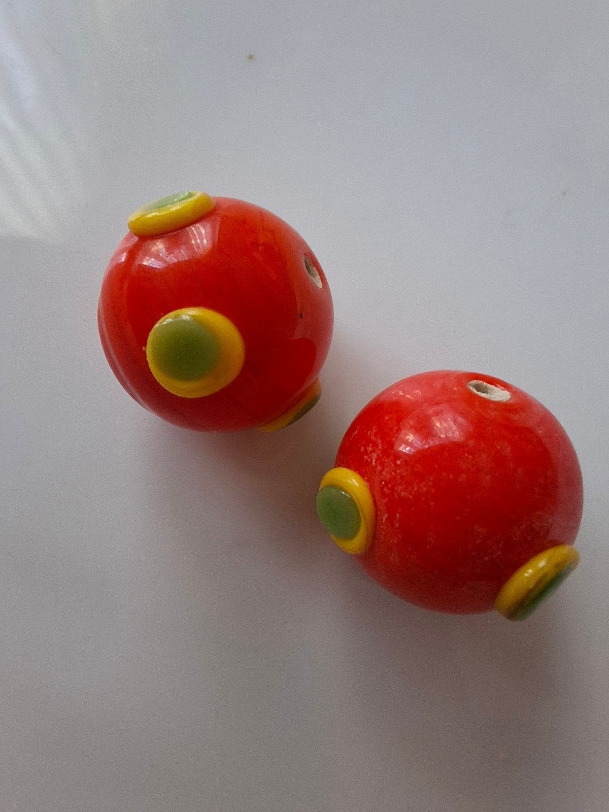 2 stuks grote lampwork glaskralen oranje geel groen kralen, Hobby en Vrije tijd, Kralen en Sieraden maken, Kraal, -, -, Nieuw