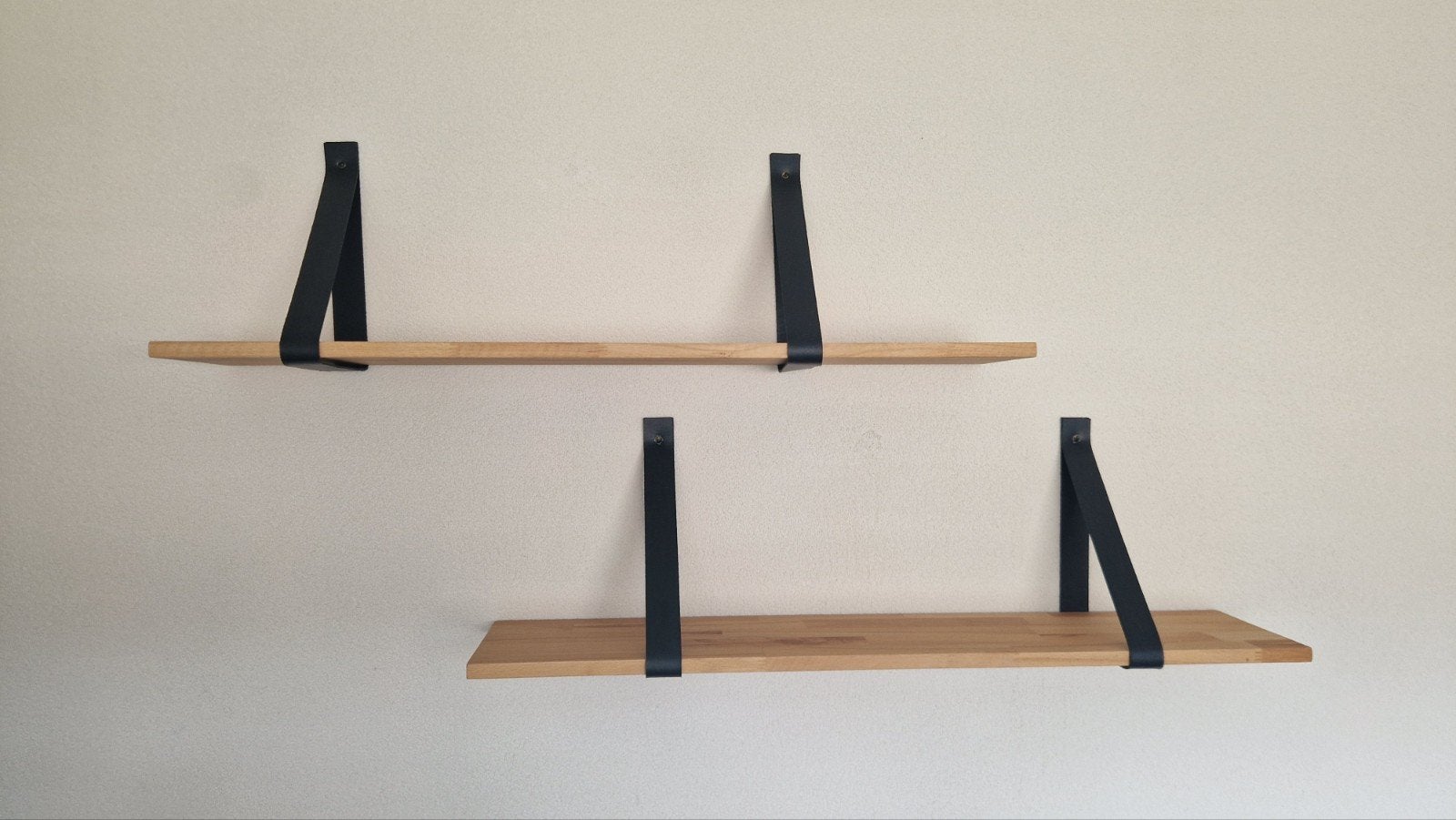 Plank 2x met dragers, Huis en Inrichting, Ophalen, Zo goed als nieuw
