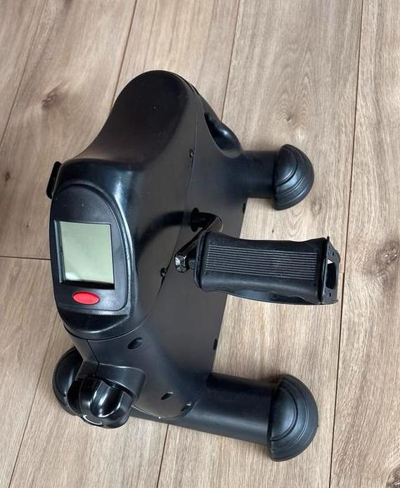 Arm- en beentrainer - Compact en veelzijdig fitnessapparaat, Sport en Fitness, Fitnessmaterialen, Ophalen of Verzenden, Gebruikt