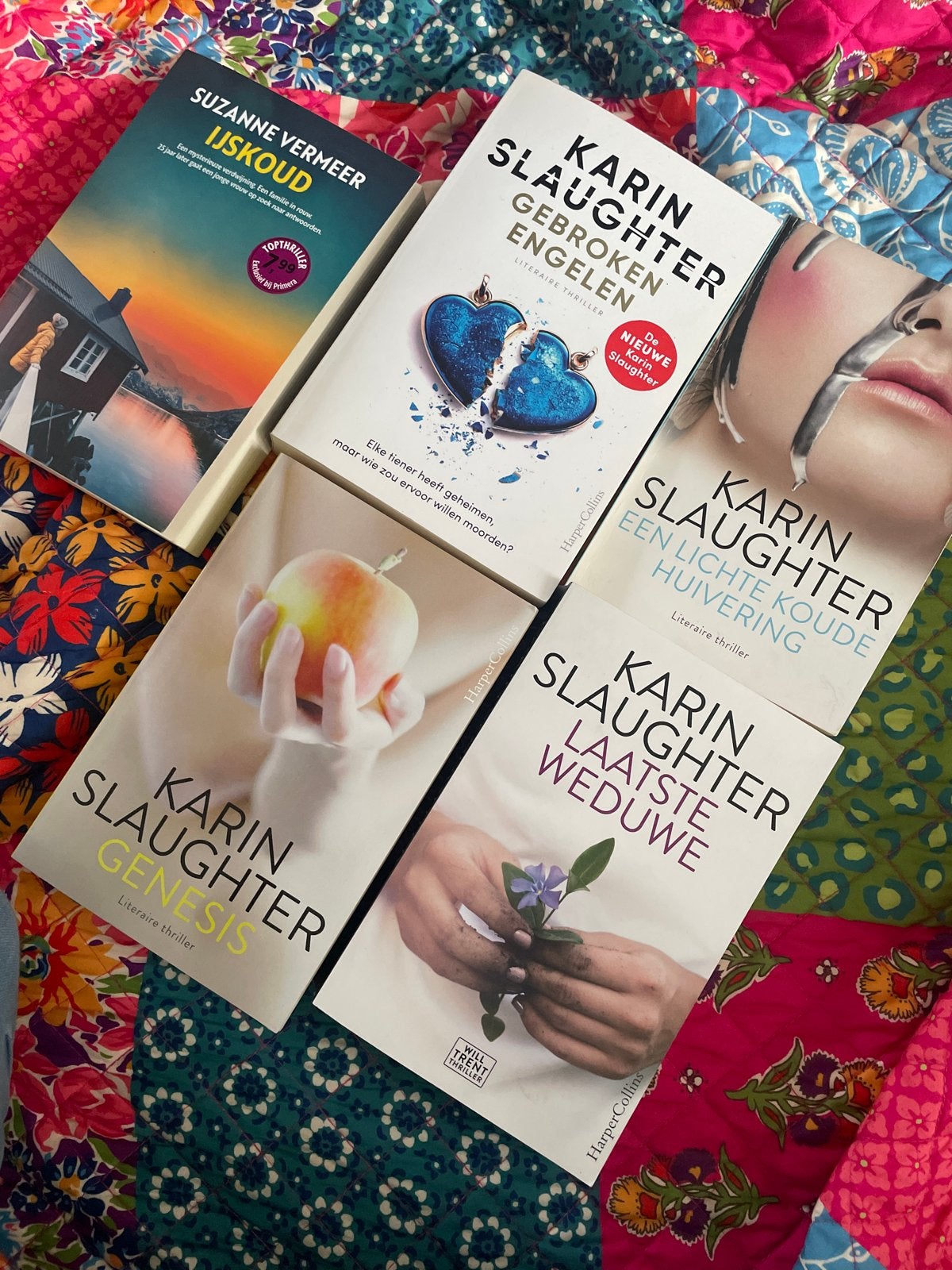 Karin Slaughter boekenpakket (4 boeken) + Suzanne Vermeer, Ophalen of Verzenden, Gelezen, Nederland