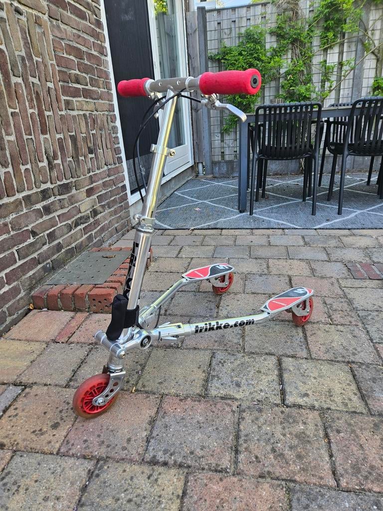 Trikke T5 Carving Scooter - Zo goed als nieuw, Fietsen en Brommers, Ophalen, Zo goed als nieuw, Overige typen, Trikke