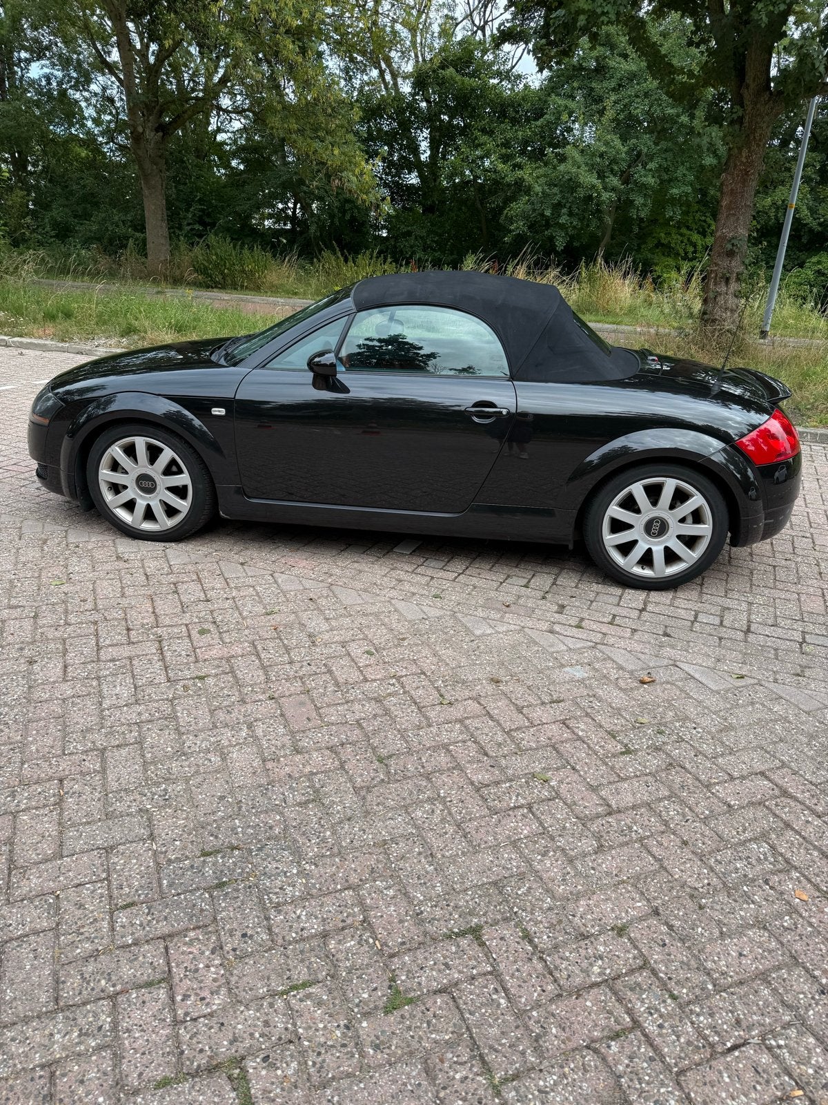 Audi TT 1.8 T Roadster Quattro 165KW 2001 Zwart, Auto's, Audi, Particulier, TT, Benzine, F, Cabriolet, Handgeschakeld, Origineel Nederlands