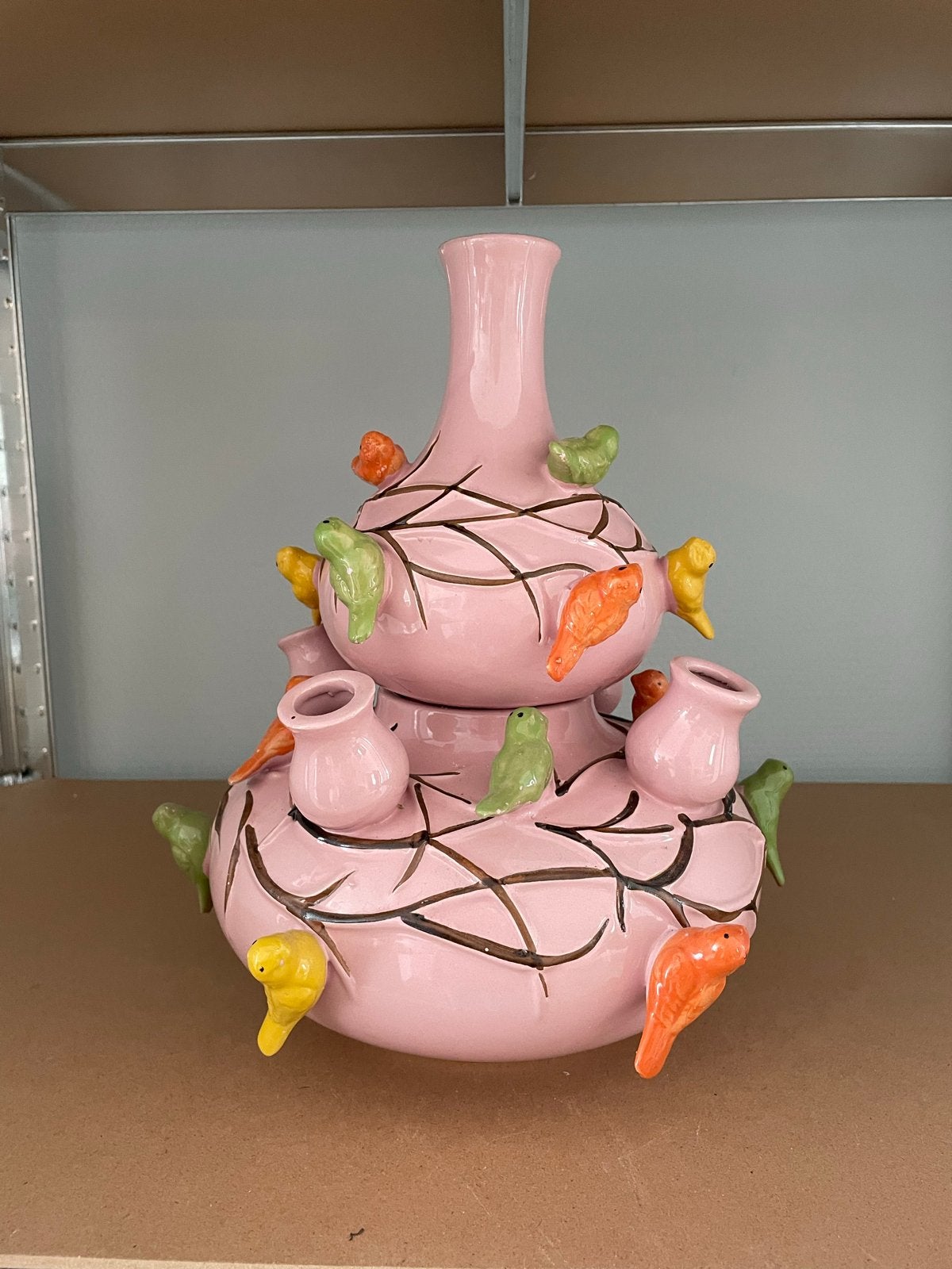 DK Roze vogelvaas vaas, Met patroon/structuur, 39 cm, Ophalen of Verzenden, Zo goed als nieuw