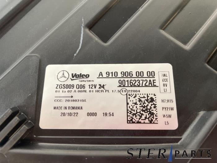 Koplamp links van een Mercedes Sprinter, Auto-onderdelen, 12 maanden garantie, -, Nieuw, Ophalen of Verzenden