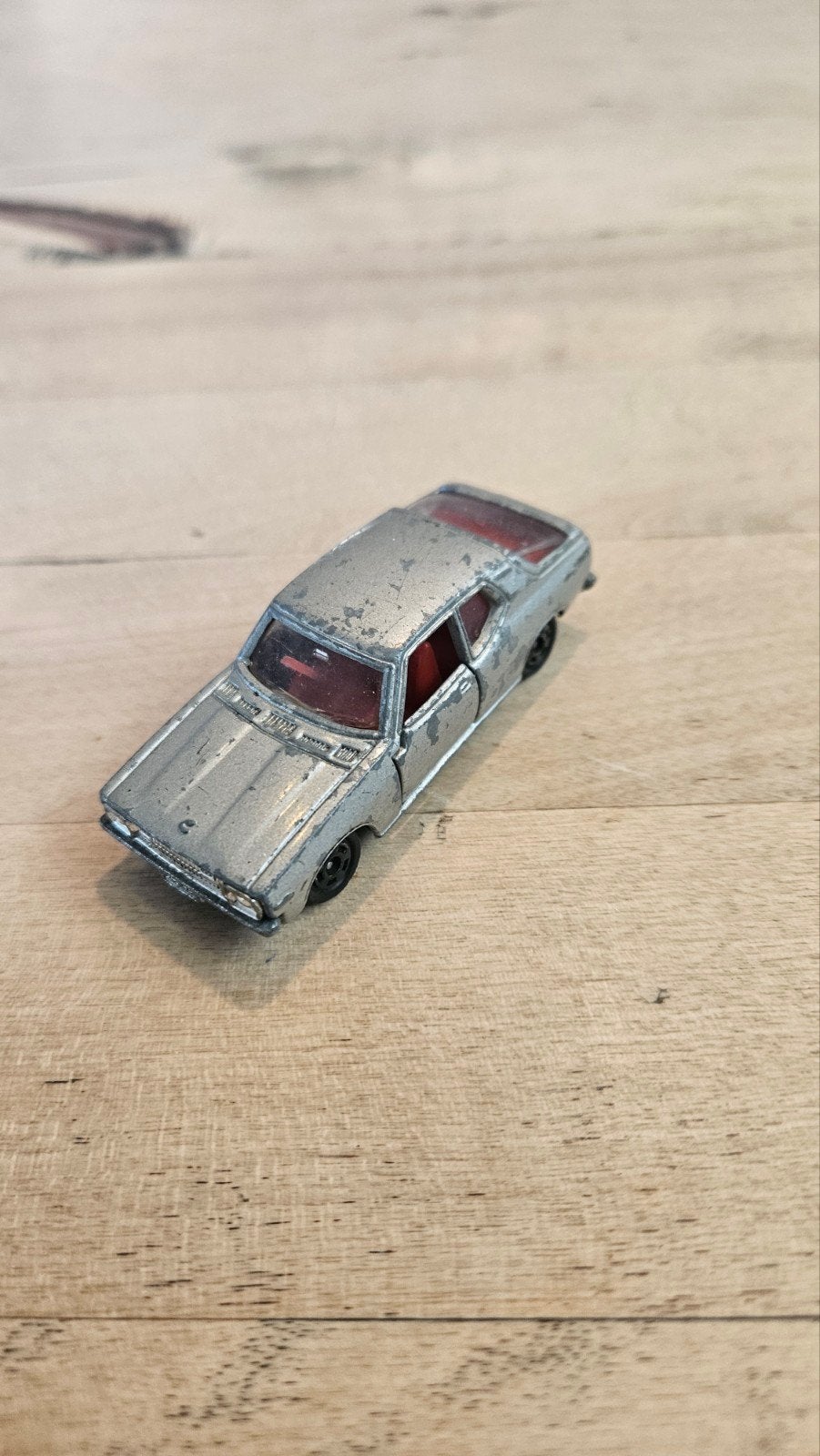 Tomica Datsun Cherry Coupe, schaal 1:66., Ophalen of Verzenden, Auto