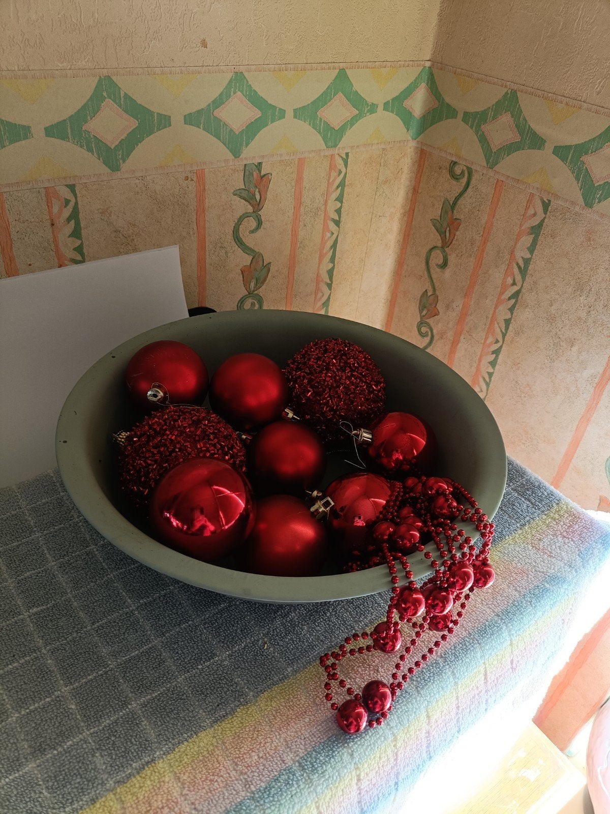 rode kerstballen, Diversen, Ophalen of Verzenden, Zo goed als nieuw