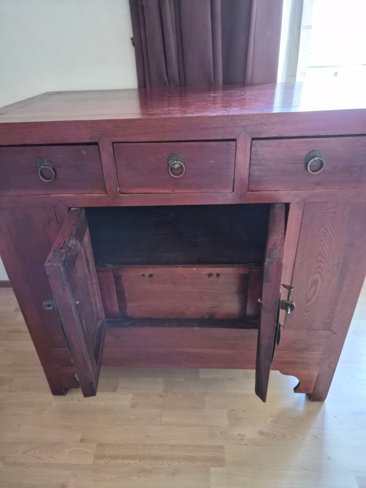 Foto 4 van chinese commode kast