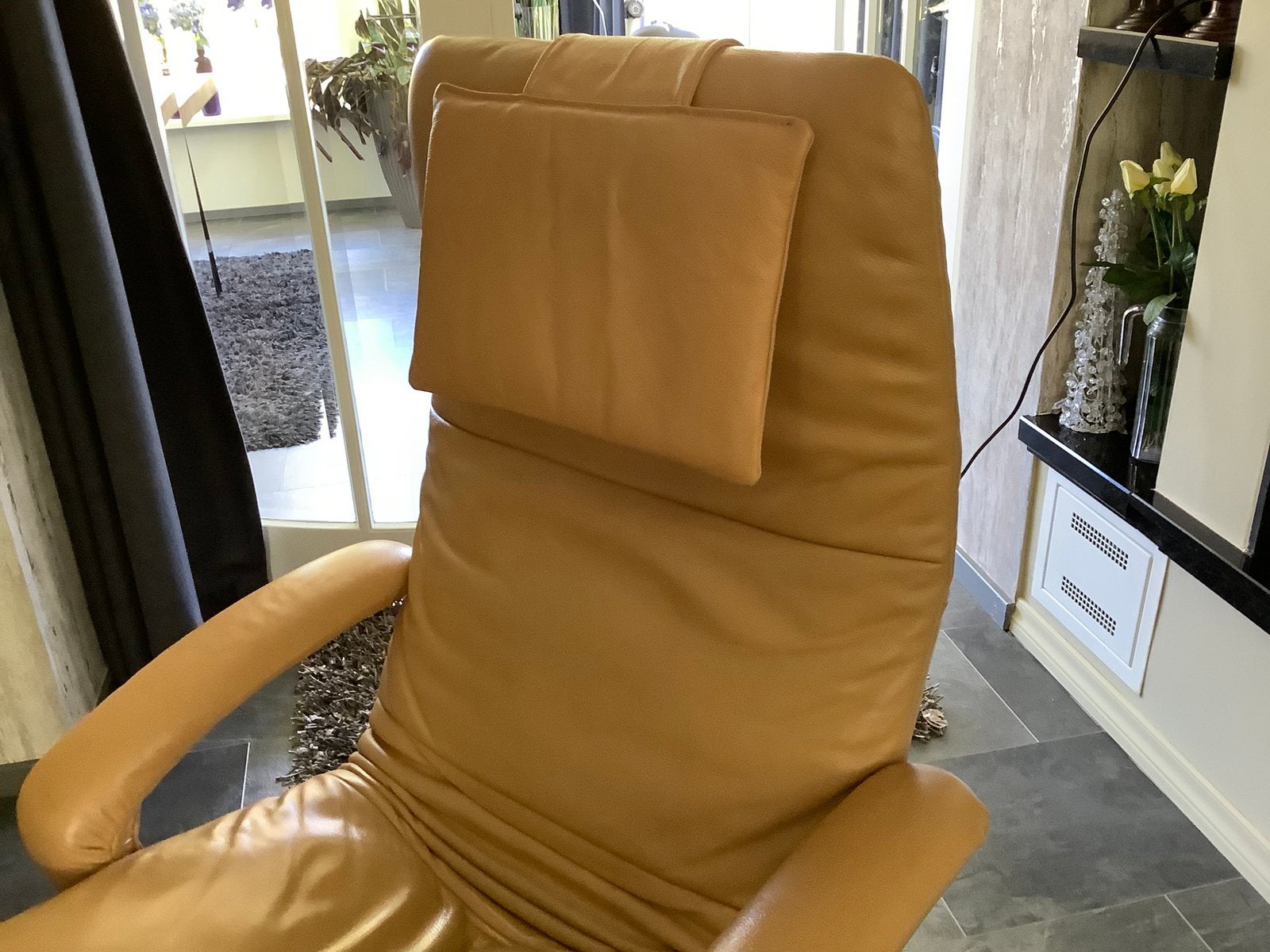 Electrische relac fauteuil, Ophalen, Zo goed als nieuw, 75 tot 100 cm, 50 tot 75 cm