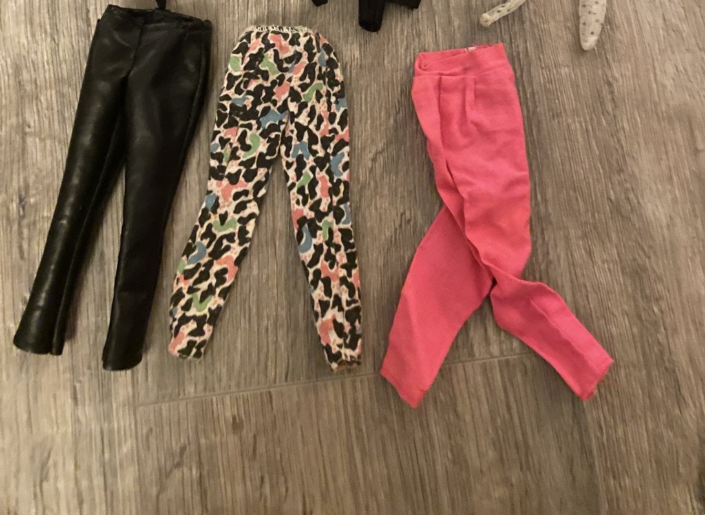 Vintage legging broek panty barbiekleertjes sindy fleur boho, Verzamelen, Ophalen of Verzenden, Gebruikt, Kleertjes