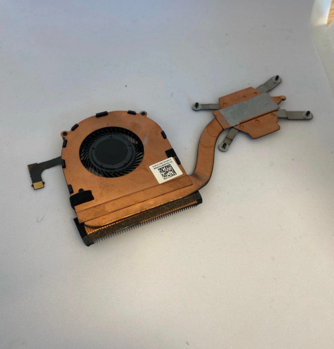 Nieuwe CPu koelventilator van lenovo, Ophalen of Verzenden, Zo goed als nieuw, Luchtkoeling