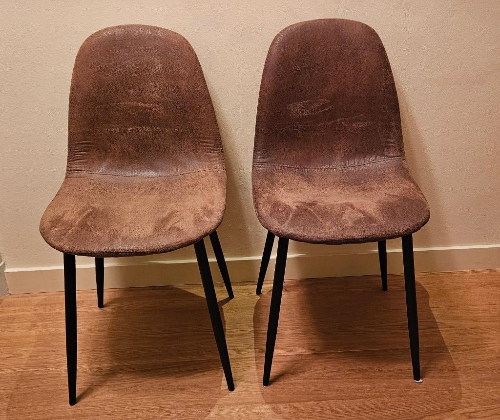 Kuipstoelen suède, Ophalen, Zo goed als nieuw, Bruin, Twee