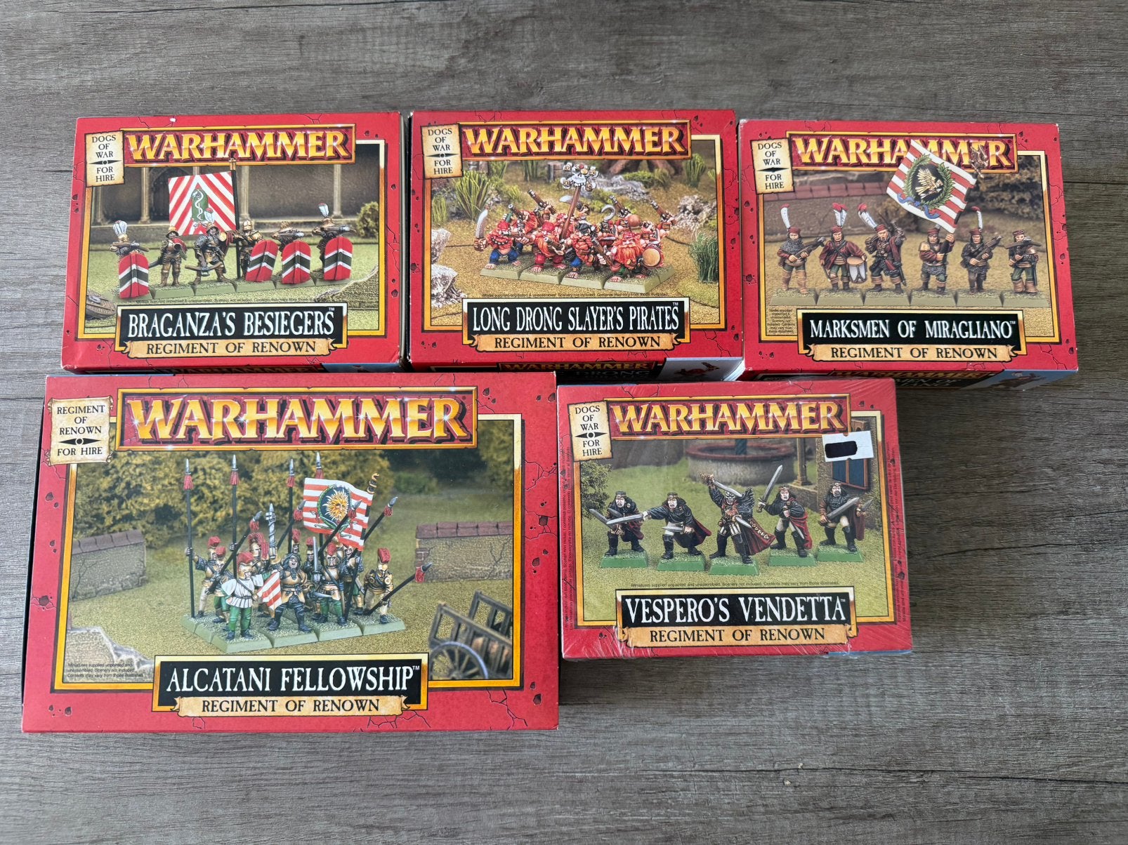 Warhammer Fantasy Old World Dogs of War, Ophalen of Verzenden, Zo goed als nieuw, Warhammer