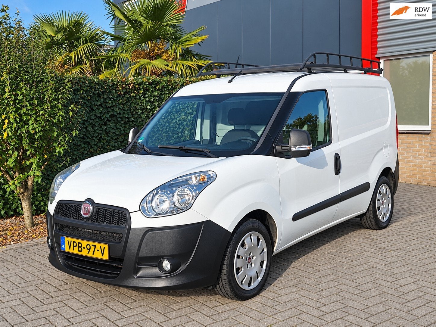 Fiat Doblò 1.4-16V, Auto's, Voorwielaandrijving, Euro 5, Stof, Wit