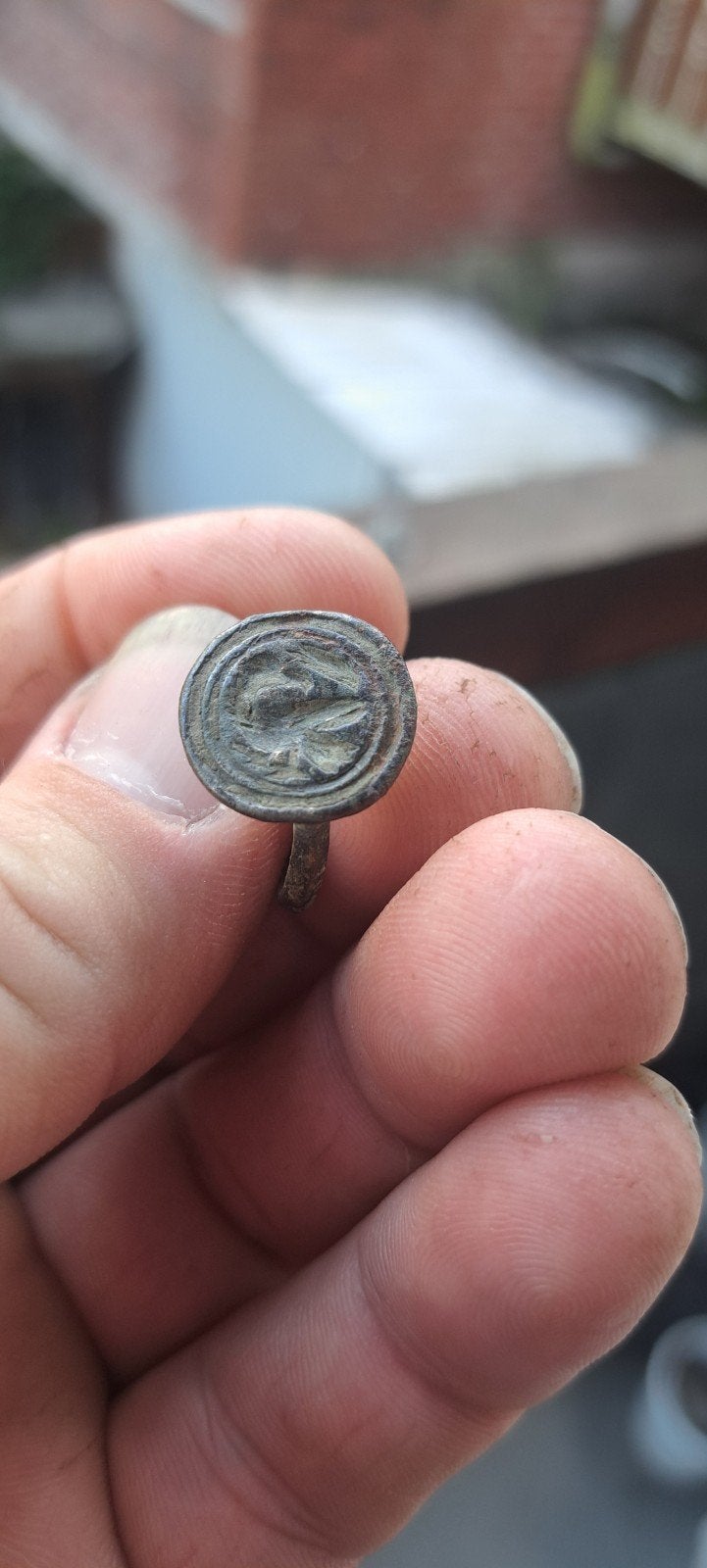 Merovingien?  Zegel Ring met vogel bodemvondst, Ophalen of Verzenden, Overige materialen, Ring