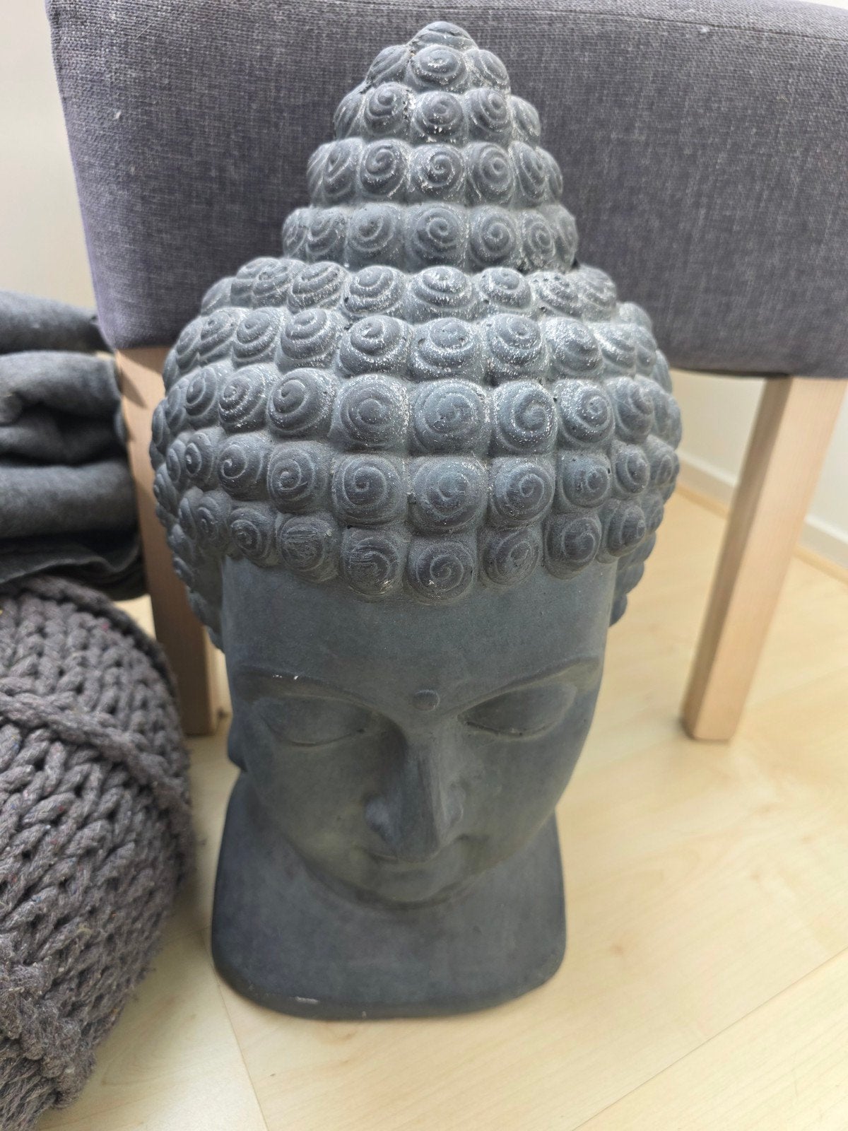 Decoratief Boeddha Hoofd - Grijs, Huis en Inrichting, Woonaccessoires | Boeddhabeelden, Ophalen of Verzenden, Gebruikt, Steen/keramiek
