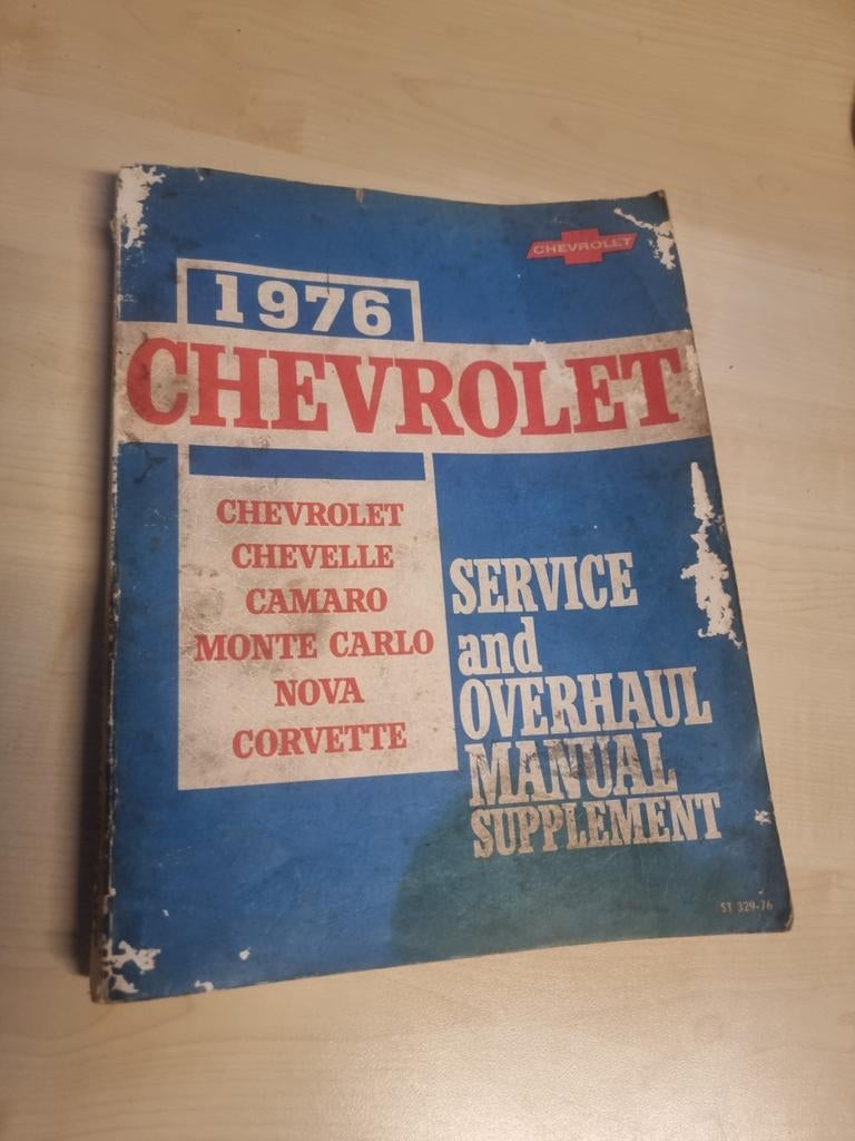 Chevrolet service boek 1976, Ophalen of Verzenden