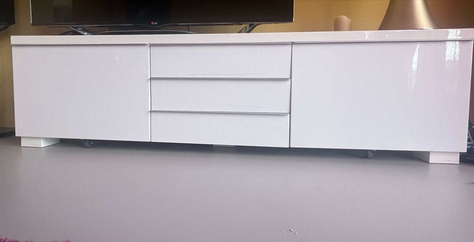 Gratis Ikea Besta Burs TV-meubel hoogglans wit, Ophalen, Kunststof, Gebruikt, 150 tot 200 cm