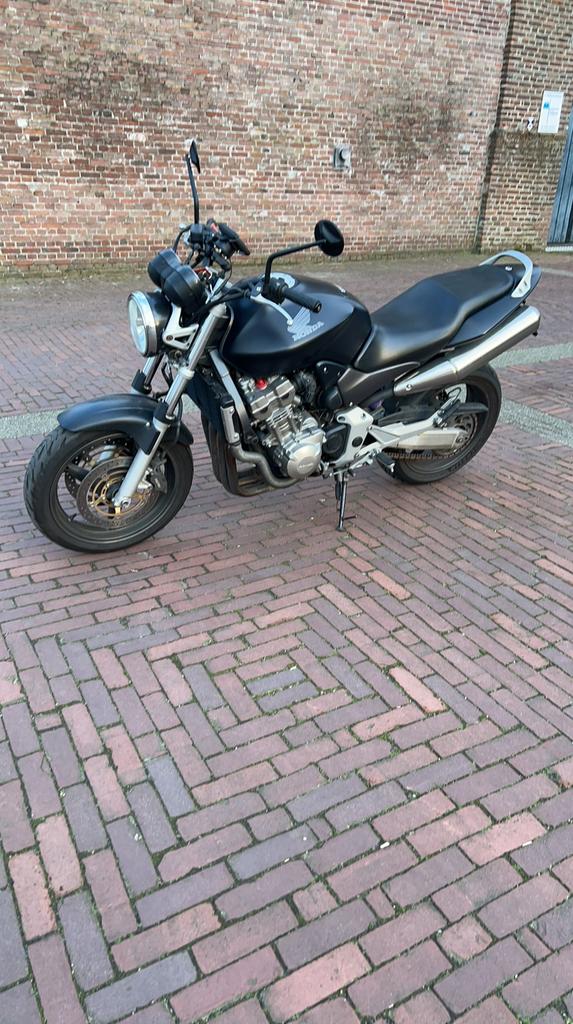Honda CB900f Hornet bj 2002, Motoren, 4 cilinders, Gebruikt, Particulier, Meer dan 35 kW