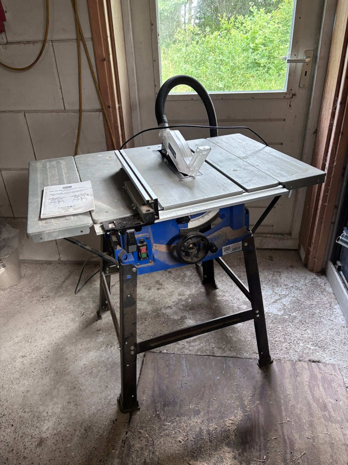 CircelZaagtafel HBM 250 mm 1800Watt, Doe-het-zelf en Verbouw, Gereedschap | Zaagmachines, Gebruikt, Cirkelzaag, 70 mm of meer
