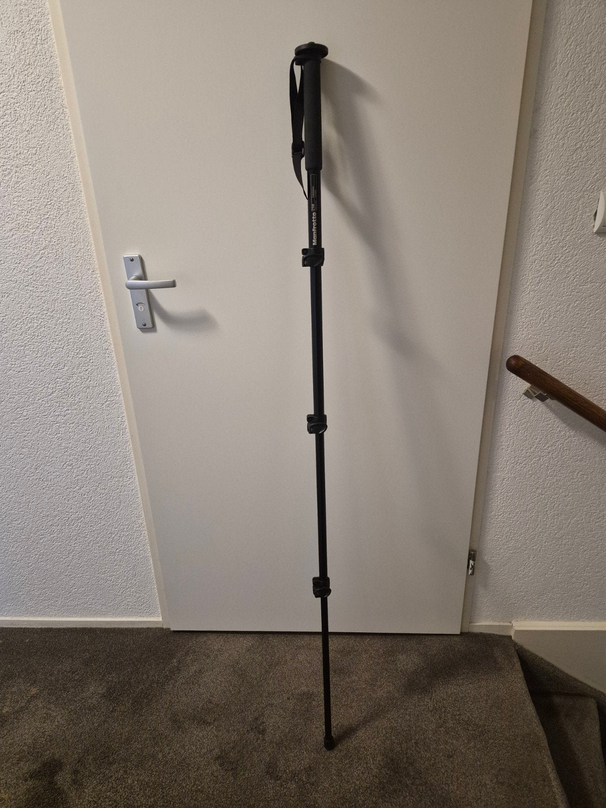 Manfrotto monopod telescopisch., Eenpoot, Ophalen of Verzenden, Zo goed als nieuw, 150 tot 175 cm