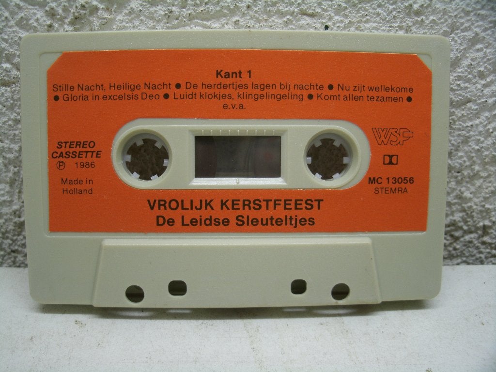casba 30 vrolijk kerstfeest de leidse sleuteltjes, Ophalen of Verzenden, Zo goed als nieuw, Nederlandstalig, 1 bandje