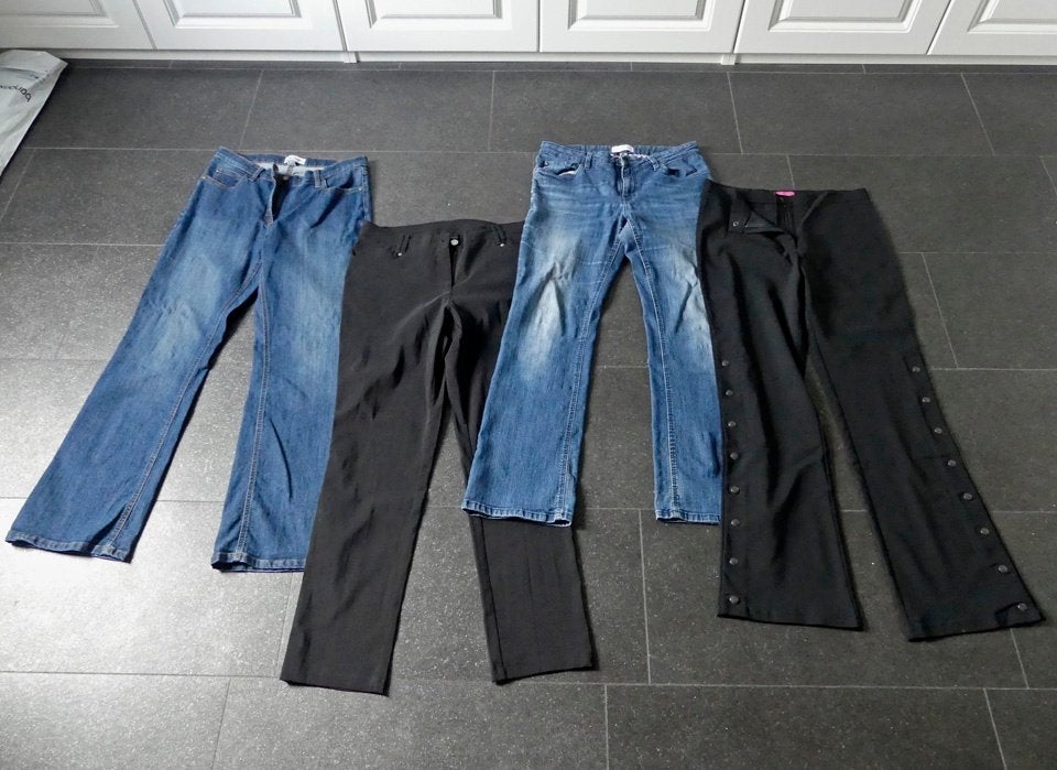 Damesbroeken jeans blauw broek zwart 4x broeken maat 42, Maat 42/44 (L), Ophalen of Verzenden, Lang, Gedragen