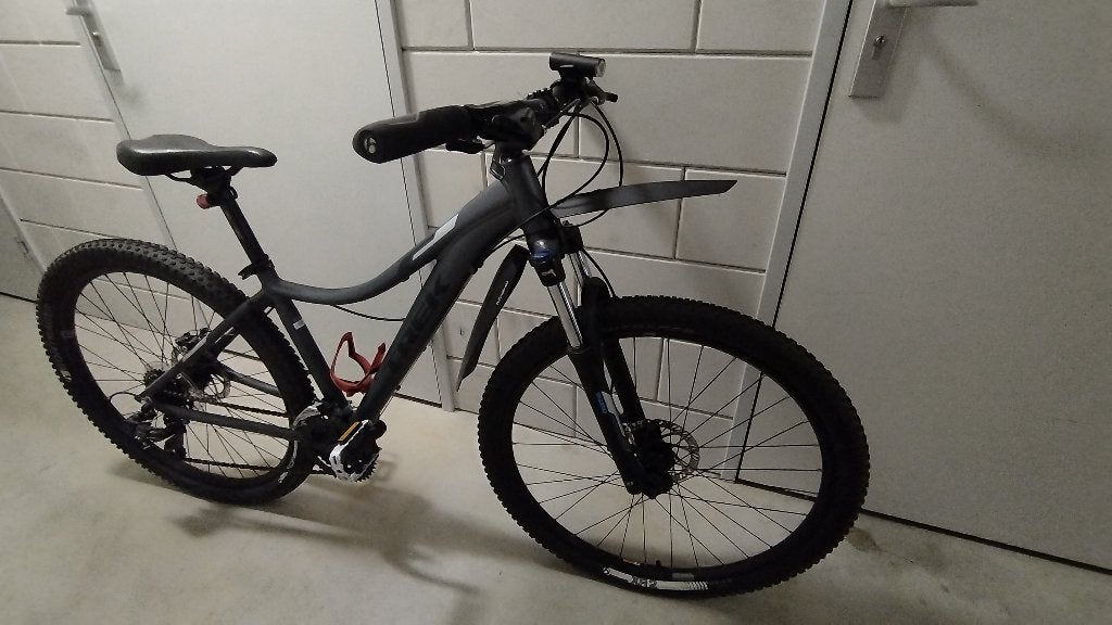 Trek voor vrouwen, Minder dan 10 versnellingen, 26 inch, Zo goed als nieuw, Minder dan 47 cm