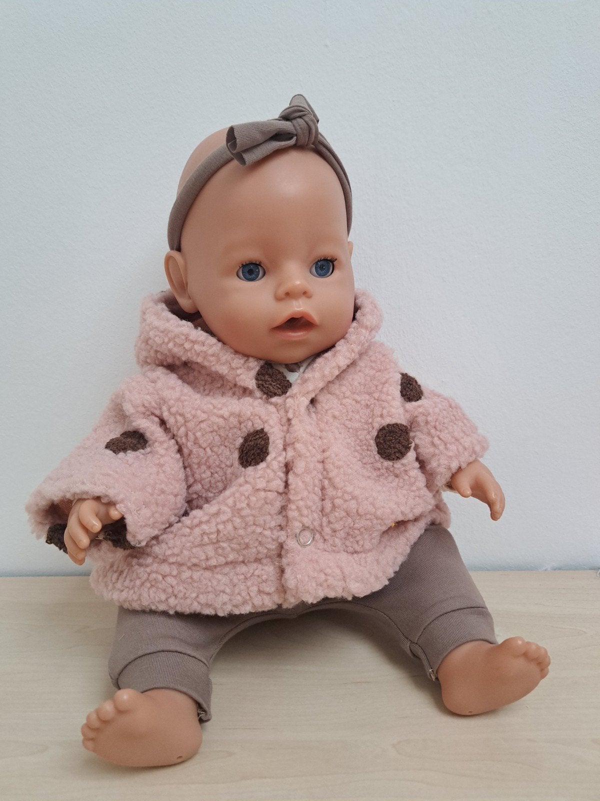 Exclusief jasje voor Baby Born pop 43 cm - Roze met stippen, Ophalen of Verzenden, Nieuw, Babypop