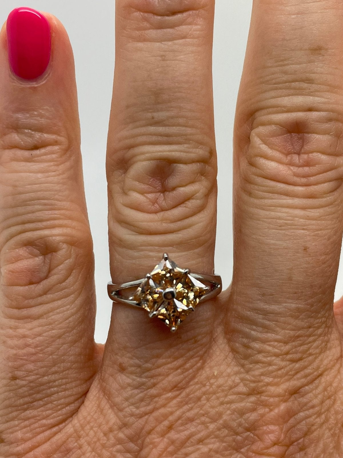 E902 Prachtige zilveren ring oranje steen maat 17,25, Sieraden, Tassen en Uiterlijk, Ringen, Oranje, Ophalen of Verzenden, Zo goed als nieuw
