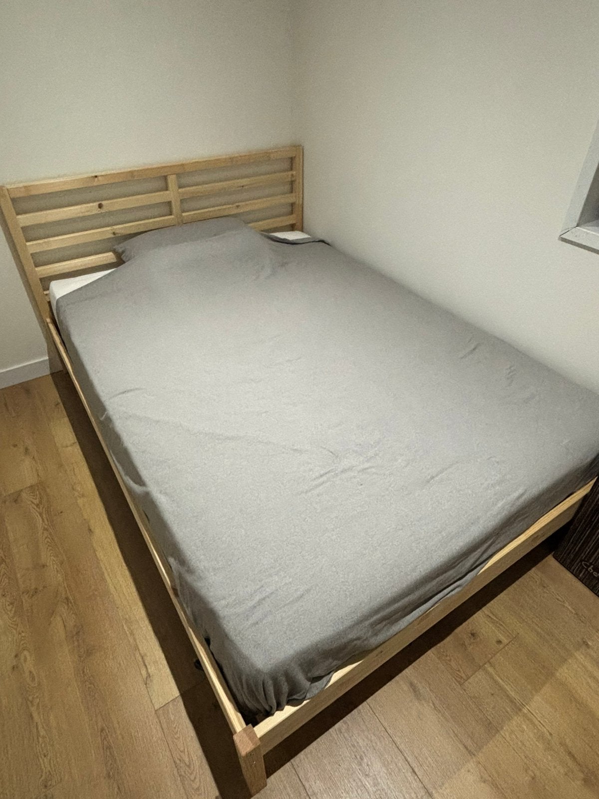 IKEA Tarva 2-persoons bed met Vatnestrom matras, Ophalen, Wit, Tweepersoons, 140 cm