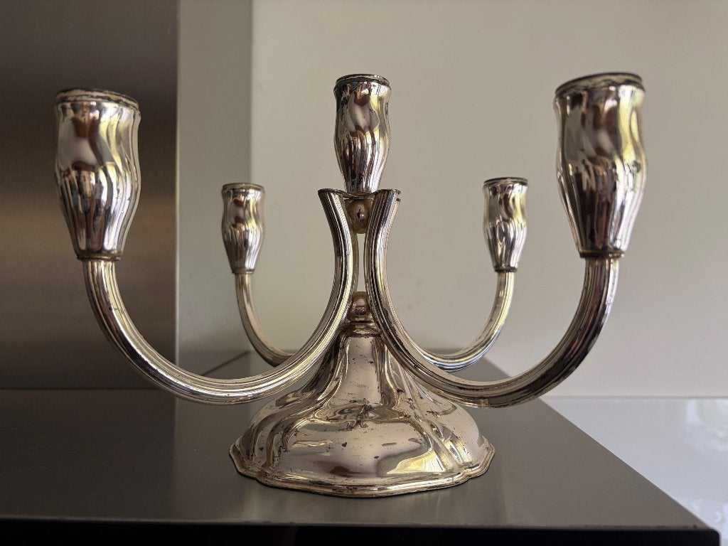 Verzilverde kandelaar, Ophalen, Zilver