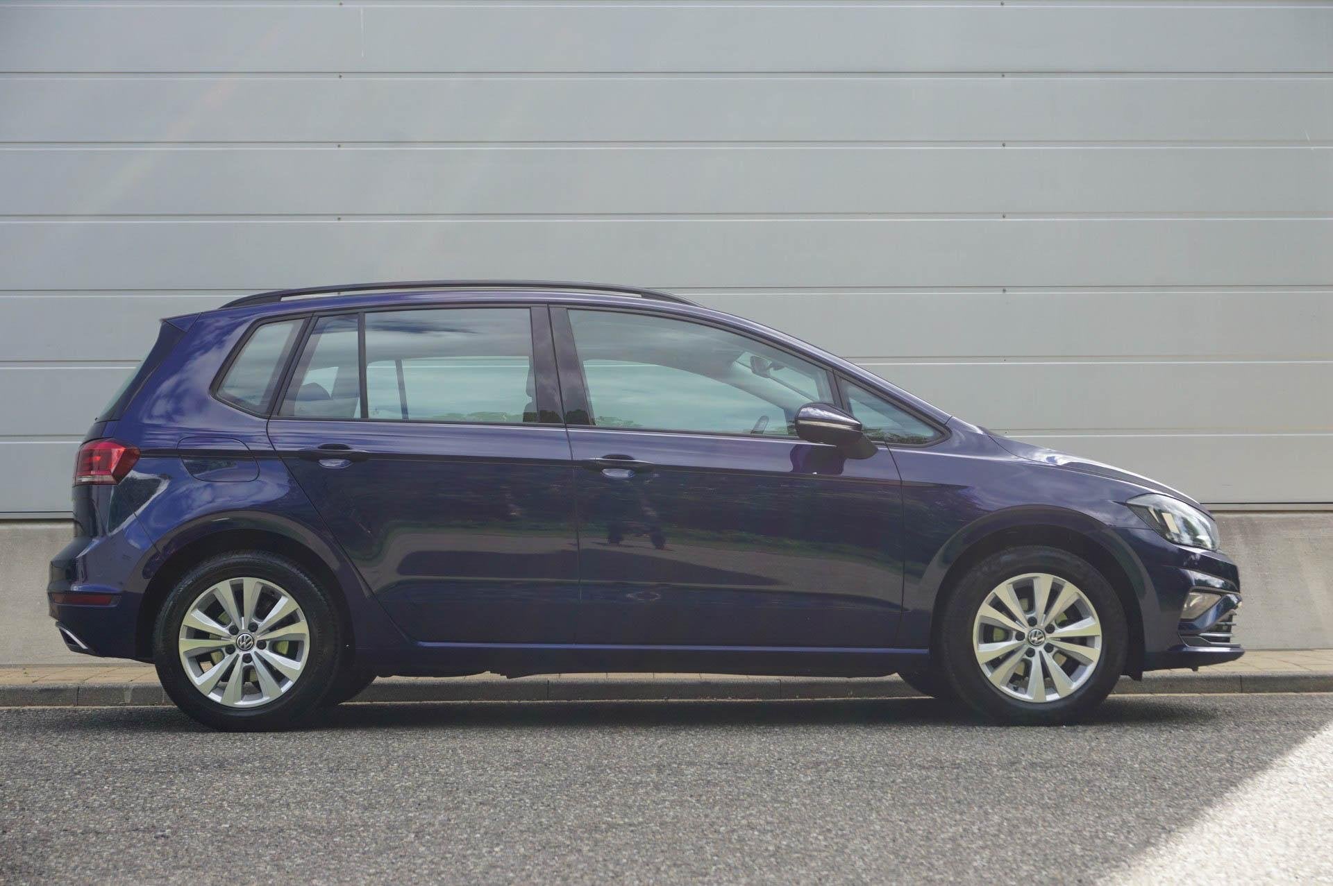 Volkswagen Golf Sportsvan 1.0 TSI 115pk DSG Comfortline | Ad, Auto's, 12 maanden, Stof, Gebruikt, Blauw